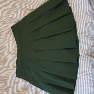 Olive artizia tennis skirt